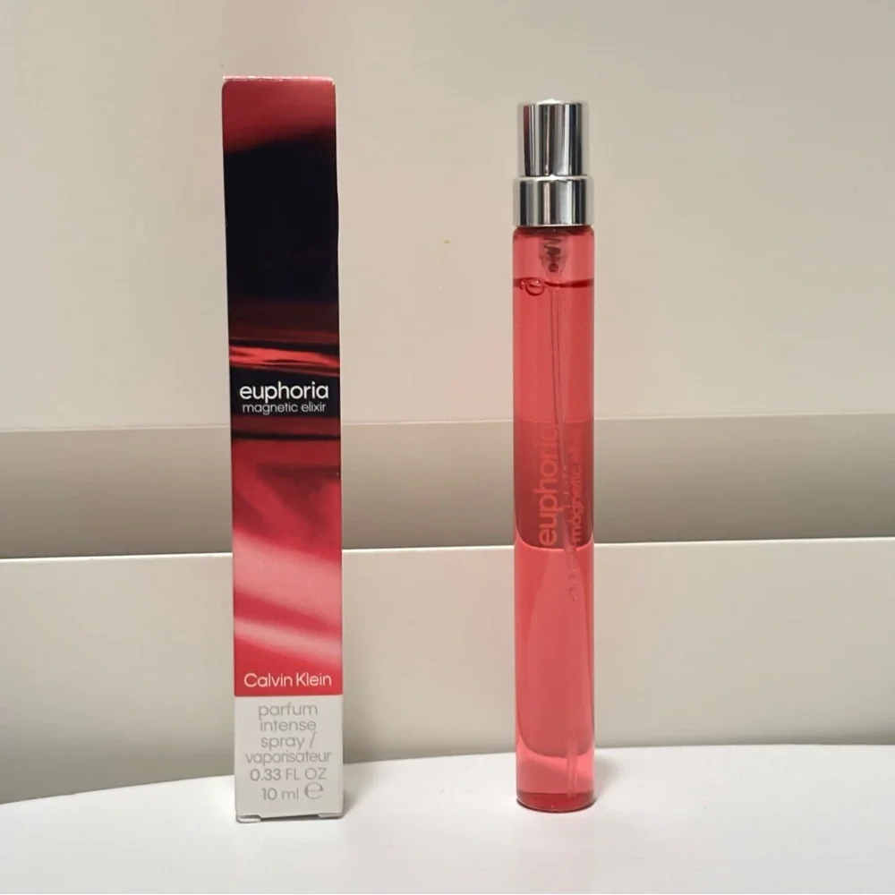 Calvin Klein Euphoria Magnetic Elixir Intense travel size spray